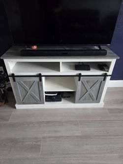 Tv stand