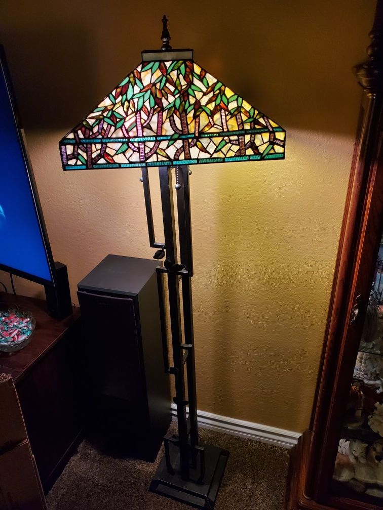 Tiffany style floor lamp