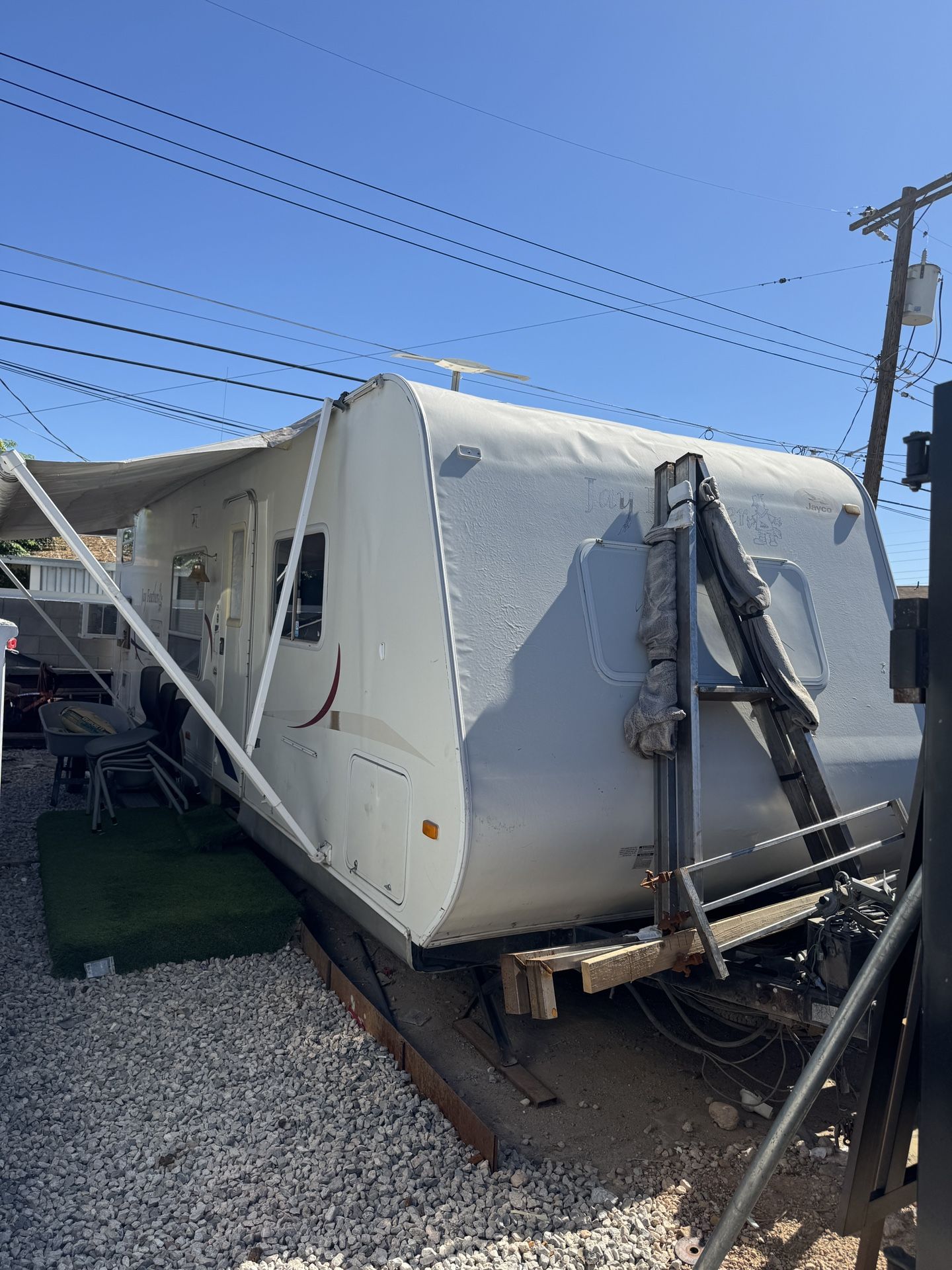 Jay Feather Camper