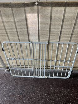 Baby gate
