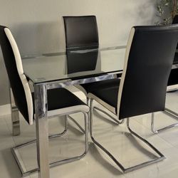 Juego de comedor moderno