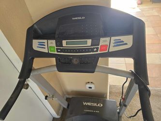 Weslo cadence g 5.9 folding electric treadmill sale