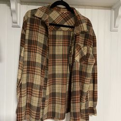 Women’s Plaid Shirt