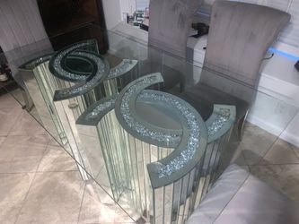 Dining Table with 4 Chairs