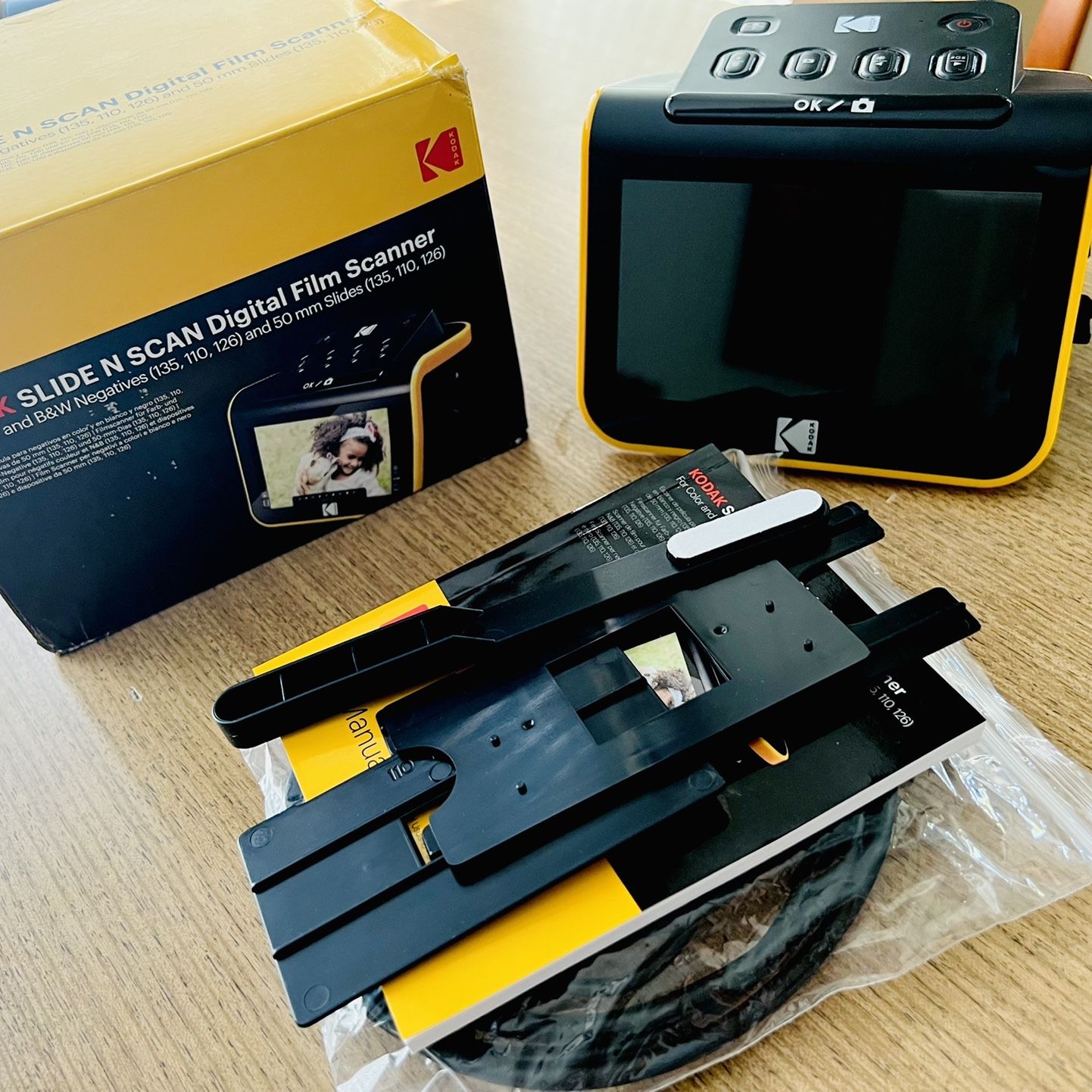 Kodak Slide N Scan Digital Film Scanner for Sale in Playa Del Rey, CA -  OfferUp