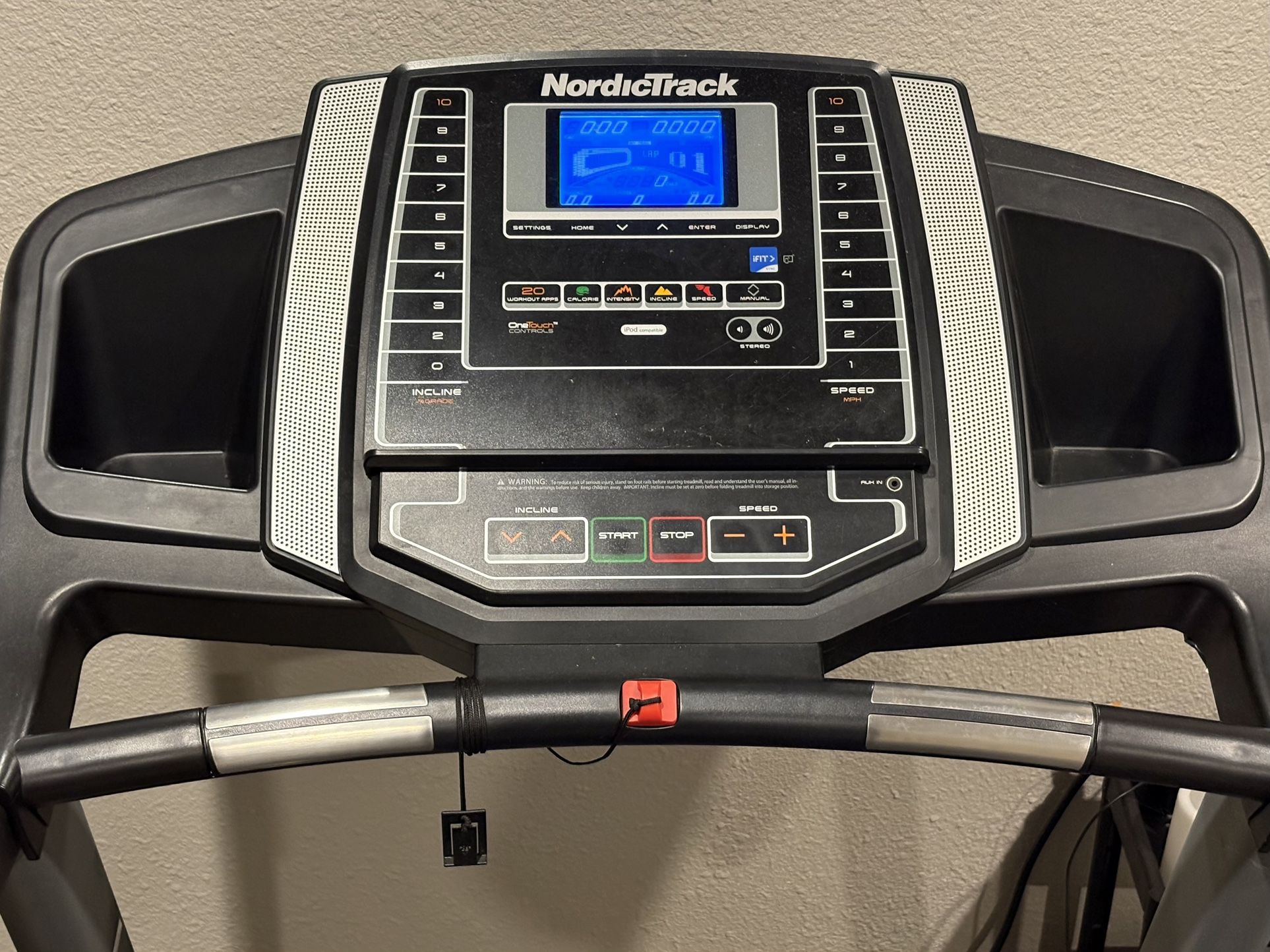 NordicTrack Folding Treadmill – Good Condition | 10% Incline | iFIT Compatible