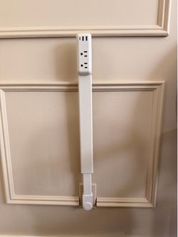 Extendable turnable power strips