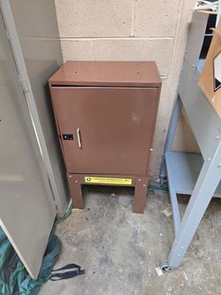 Lawson Products Hardware Set