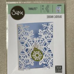 Sizzix 663606 Snowflake Card Wrap Thinlits Die Set