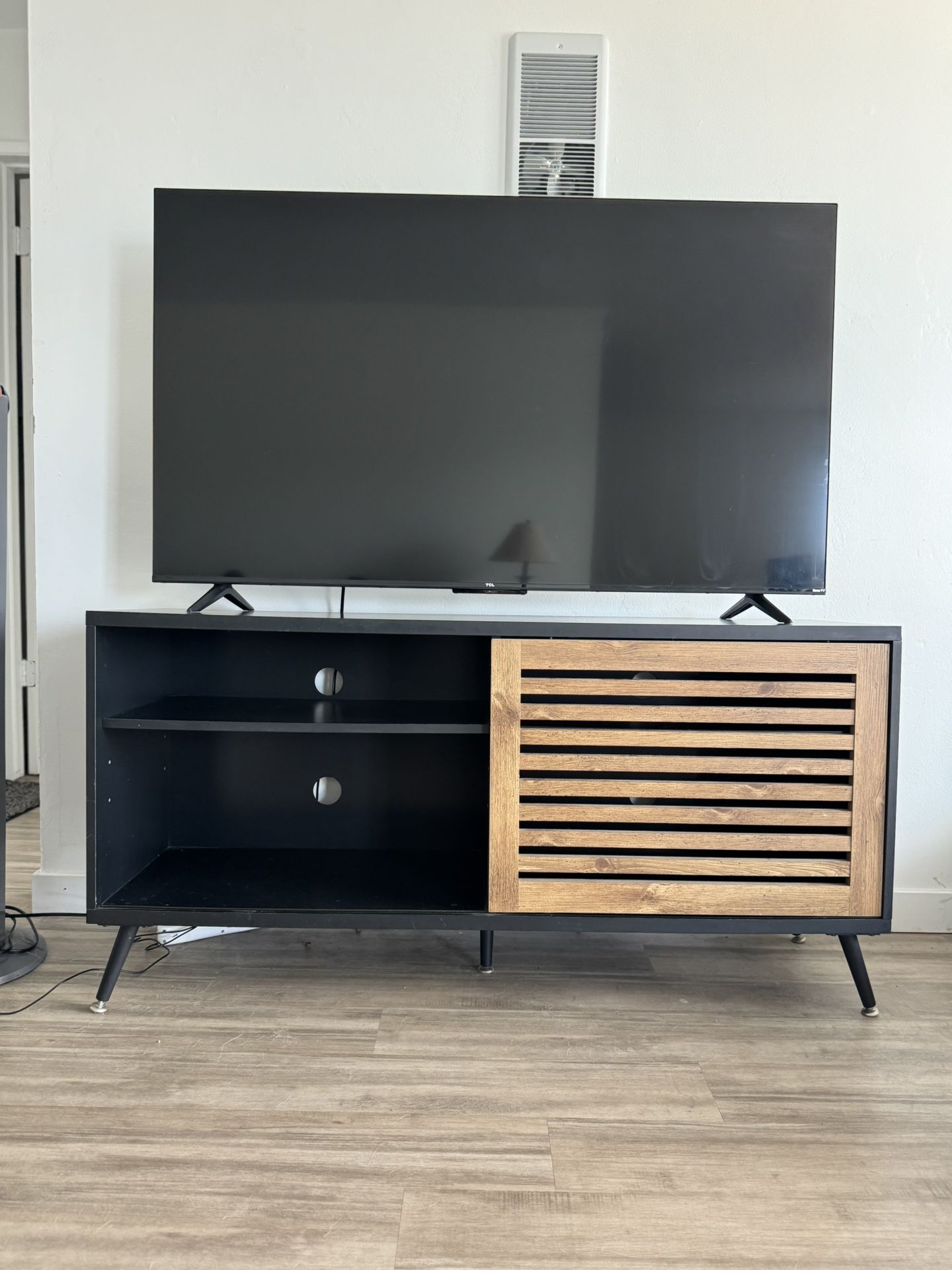 55 Inch TCL Roku Tv