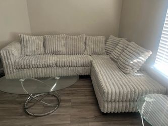White Ribbed Fabric Sectional Sofa with Chaise
