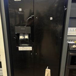 New Frigidaire 33” 22.3 Cu Ft Side by Side Refrigerator