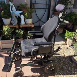 QUICKIE IRIS J3 TILT ESPACE  WHEELCHAIR 