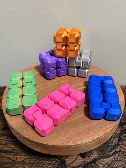 Infinite fidget cube