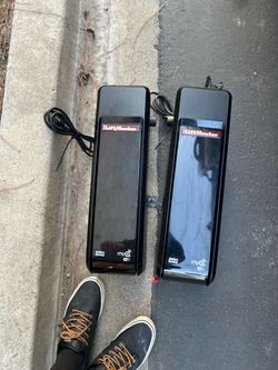 (2) Liftmaster 8500w
