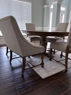 Dining room table for sale