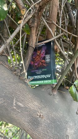 Magic the gathering Bloomburrow Squirreled Away 100 card reconstructed deck unopened.
