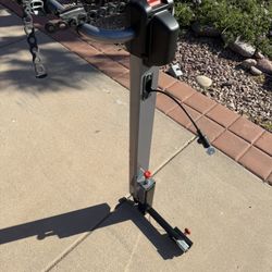 Yakima Highlite 2 Bike Locking Rack