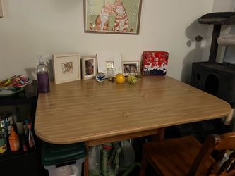 DINING ROOM TABLE SET