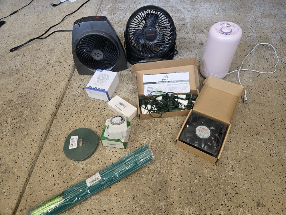 Grow Tent and Acessories 