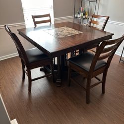 Kitchen Pub Table with Marble Inlet Swivel Pubs Stool leather Seats