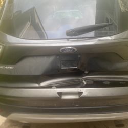 2018  Ford Escape Asking $1850  Or Best Offer It Runs And Drives 