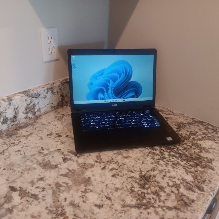 Intel i7 3.9ghz 8gb ram laptop laptops computer computers pc pcs personal windows 11 dell dells latitude