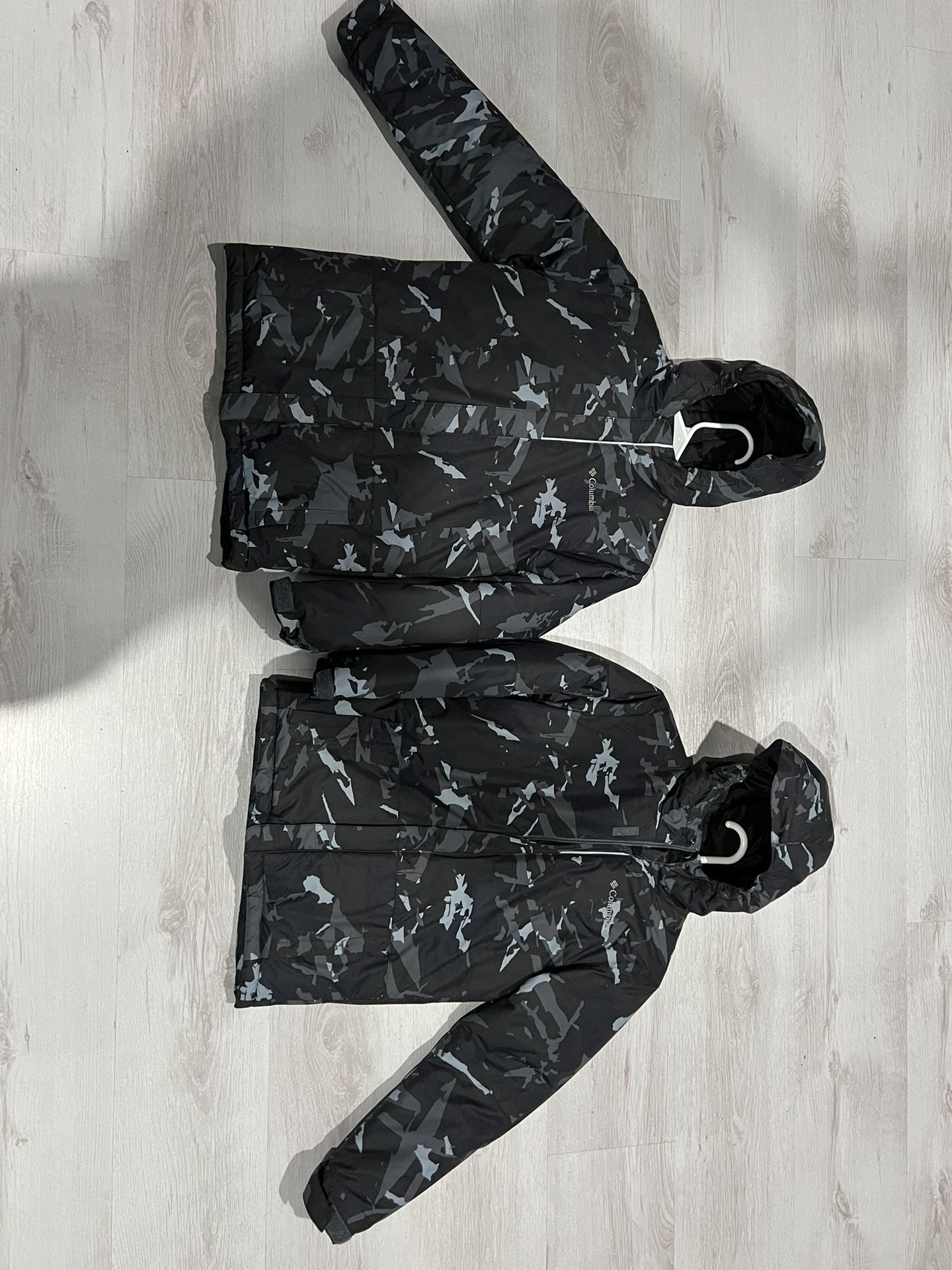 Kids Winter Waterproof Columbia Jacket/buy both Jackets for $70 Or Each For $40