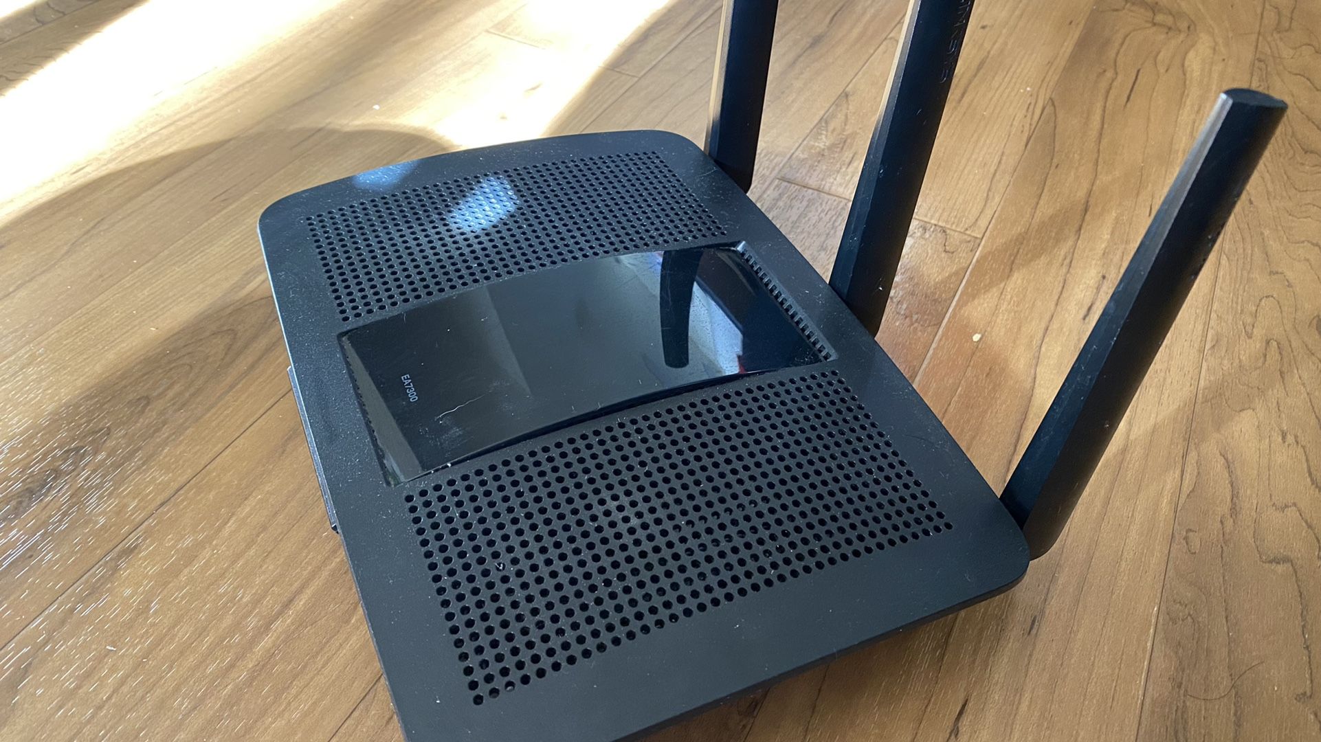 Linksys EA7300 Max-Stream: AC1750 Gaming Dual-Band Wi-Fi Router
