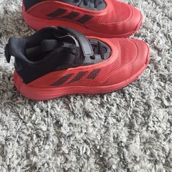3.5 Boys Adidas Black and Red Basketball Shoes