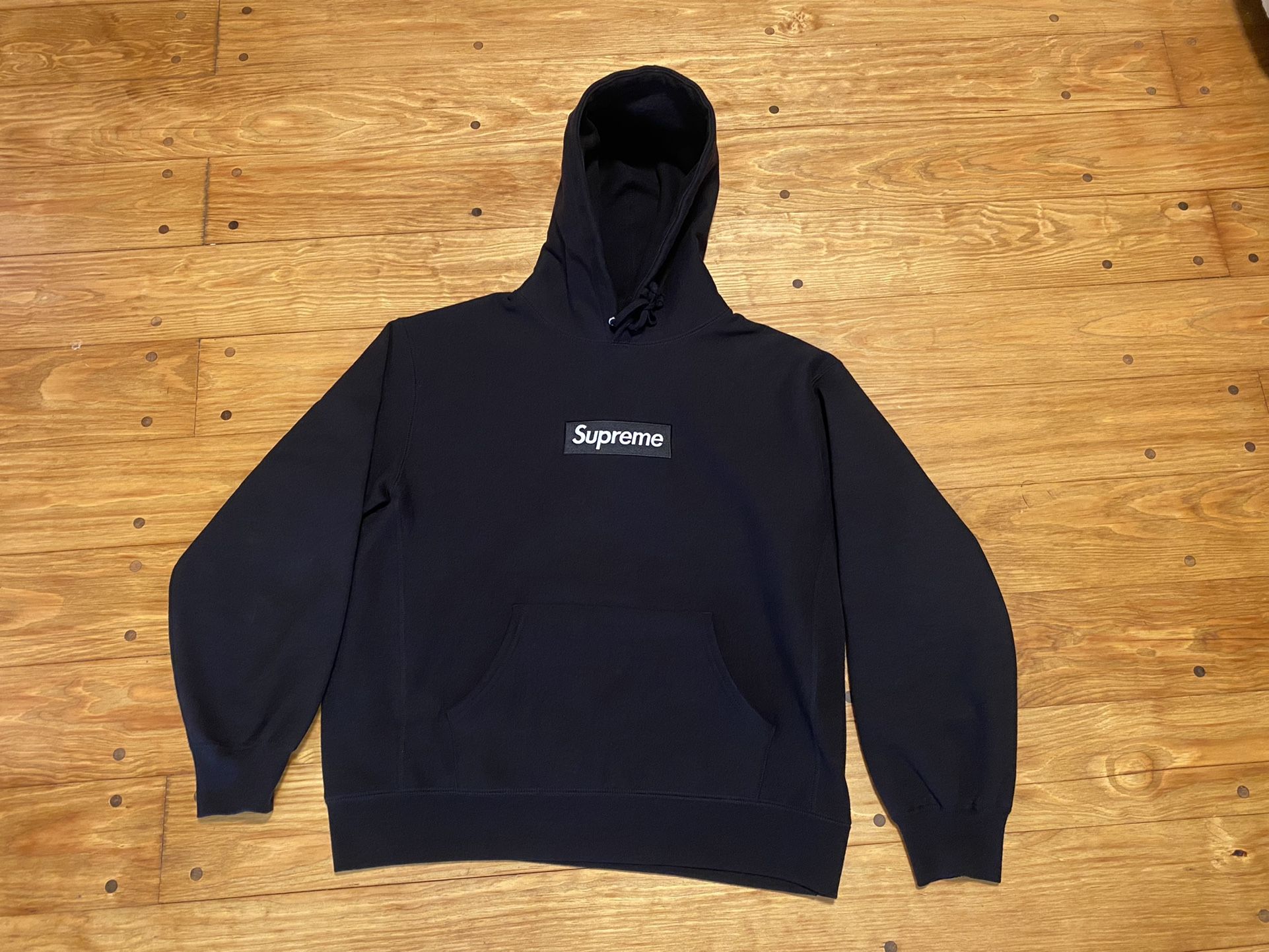 Supreme Box Logo Hooded Sweatshirt FW23