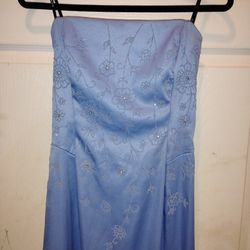 A Formal David's Bridle Prom Or Bridesmaid Dress 