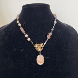 Vintage Necklace 