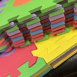 alphabet foam puzzle play mat.