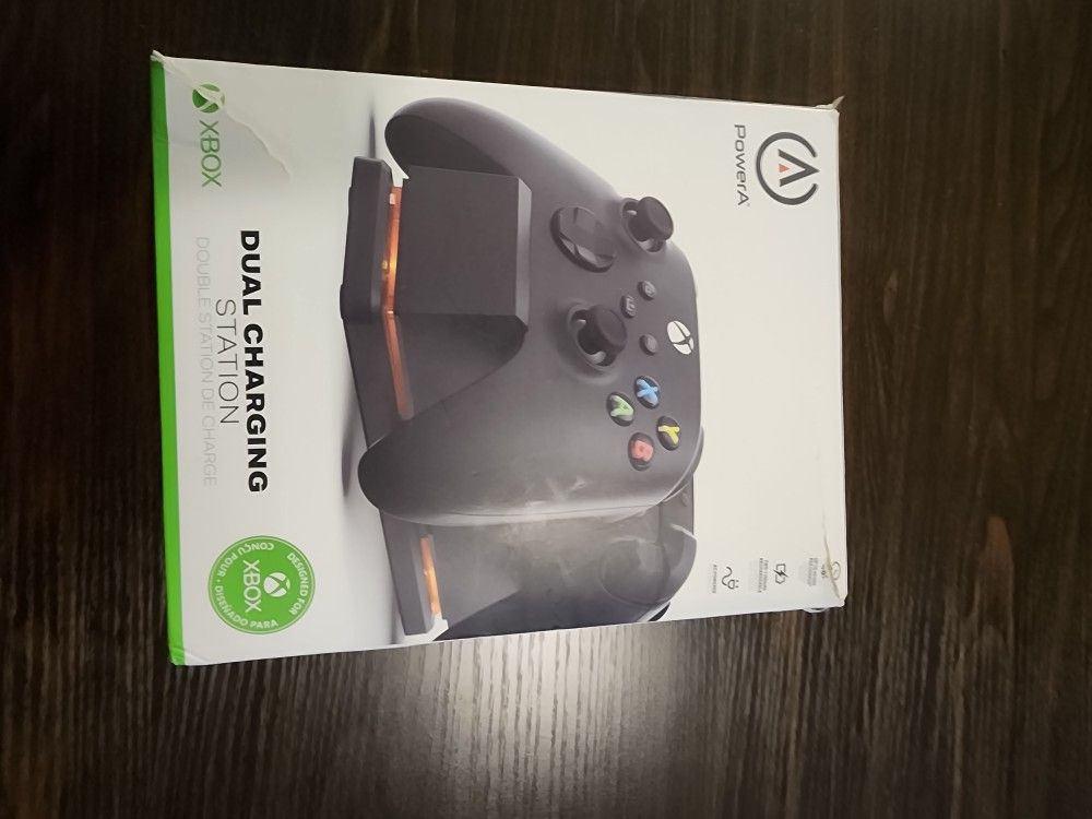 Xbox one / xbox series Two controller charger