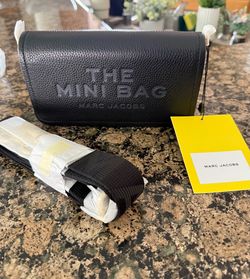 Marc Jacobs mini bag
