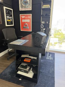 Executive office Desk
