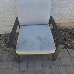 $50  BIG PATIO CHAIR 