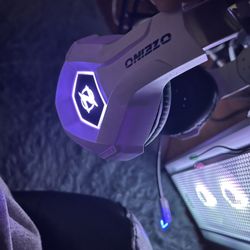 ONIKUMA / OZEINO RGB Gaming Headset with Mic – White, PC / PS / Xbox