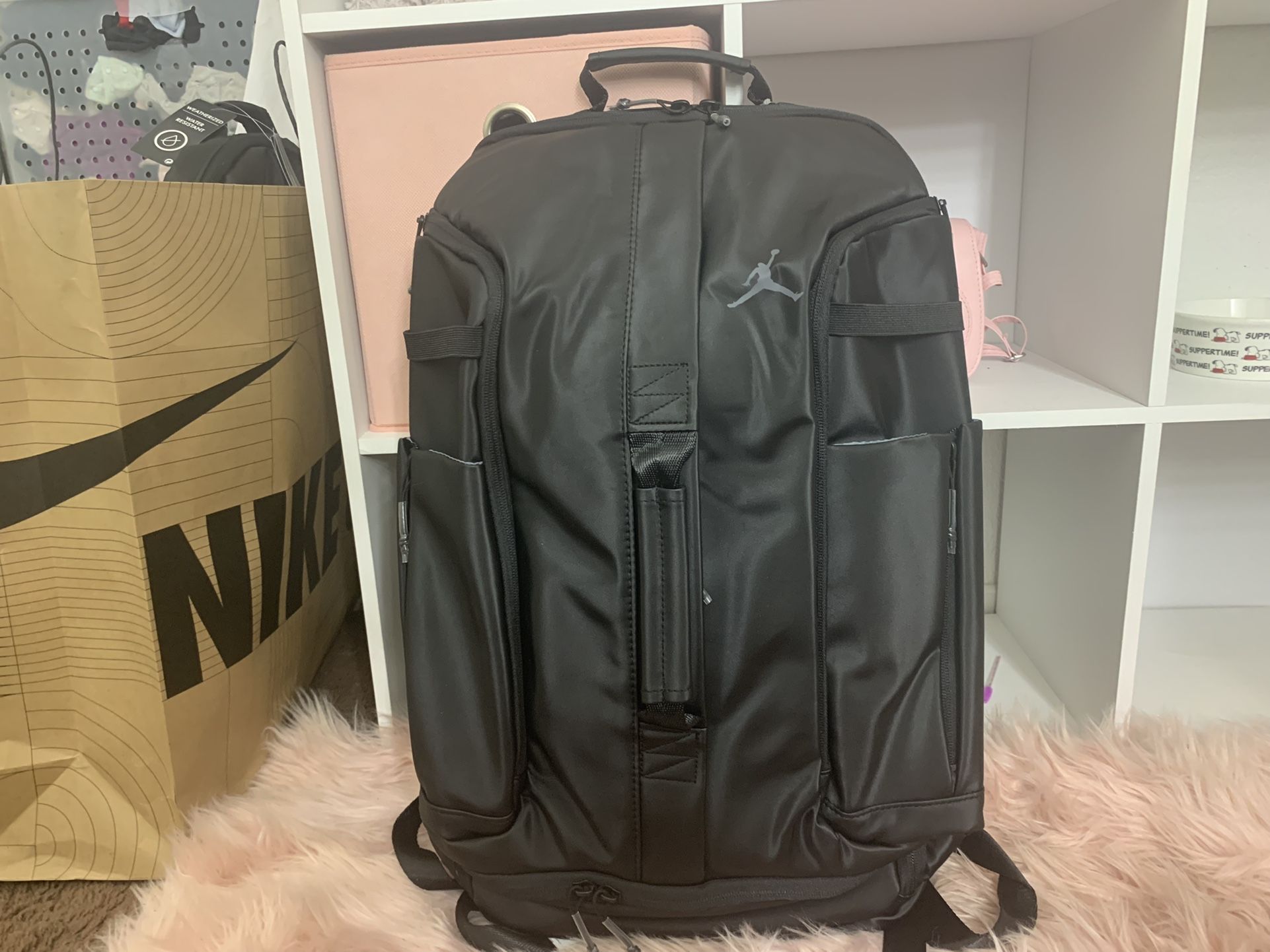 herschel ash rose backpack City – Supply Co. USA Abu Garcia Ambassadeur C3-6500 Color:LIGHTNING GLOWING RED GOLD sling pack Keep your belongings organized