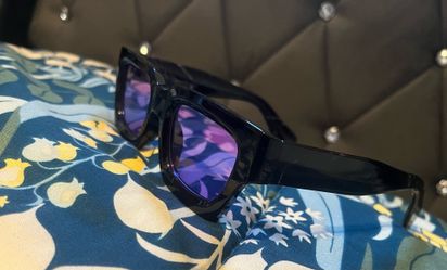 New! Retro  Frame