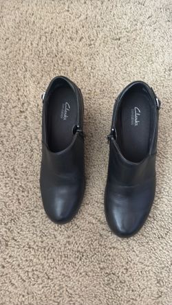 Clarks Black Leather Slip-On Ankle Shoes