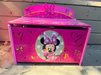 Minnie Toy chest