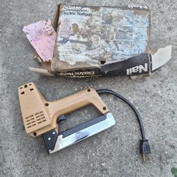 Swingline Heavy Duty Electric Staple NailGun Stapler Model 32001, Made in USA