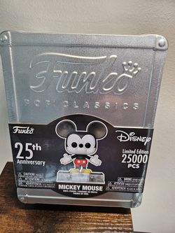 Funko Pop! Classics Mickey Mouse Funko 25th Anniversary Disney Limited Edition 