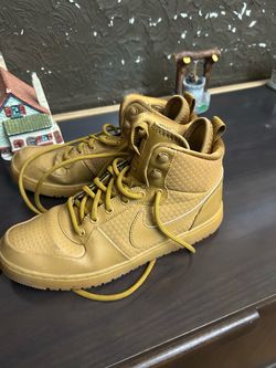 Nike High-Top Sneakers Wheat/Tan