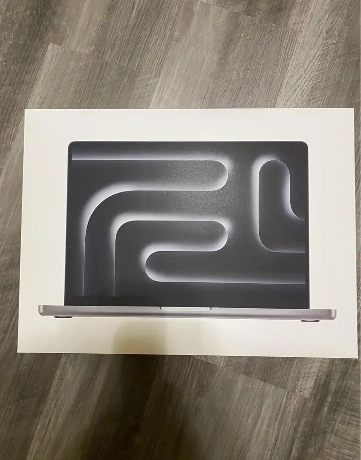 Apple MacBook M3 Pro