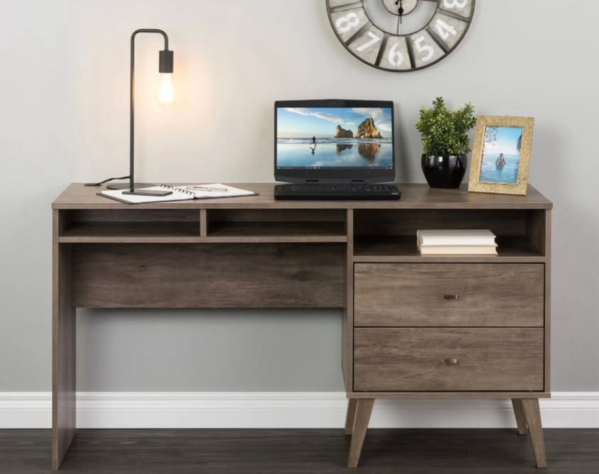 OFFICE STUDENT DESK LIKE NEW