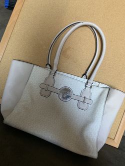 Guess purse