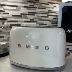 SMEG Toaster